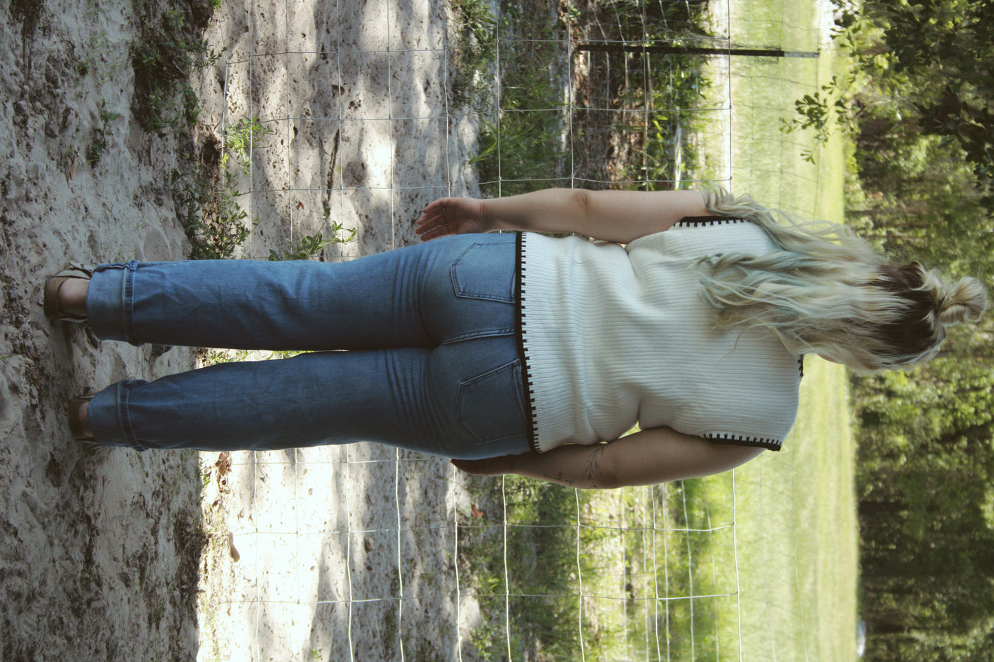 Western Rodeo Cowboy Contrast Trim Sweater Vest
